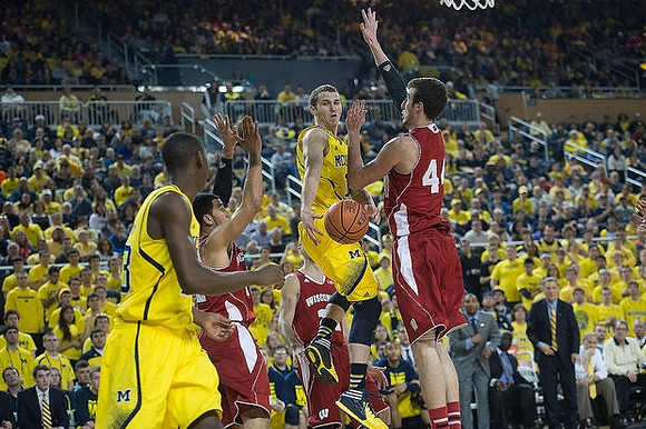 Caris LeVert (23) and Nik Stauskas (11)