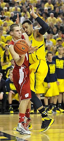 Jordan Morgan (52)