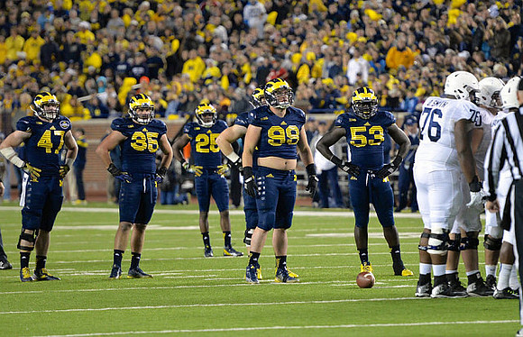 Jake Ryan (47), Joe Bolden (35), Dymonte Thomas (25), Ryan Glasgow (96), and Mario Ojemudia (53)
