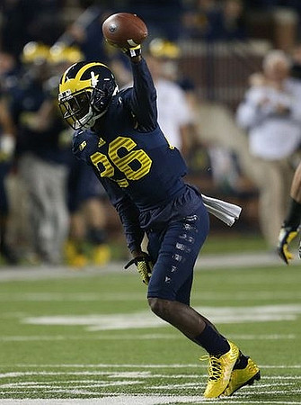 Jourdan Lewis (26)