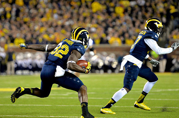 Amara Darboh (82) and Freddy Canteen (17)