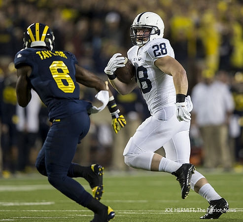 Raymon Taylor (6)