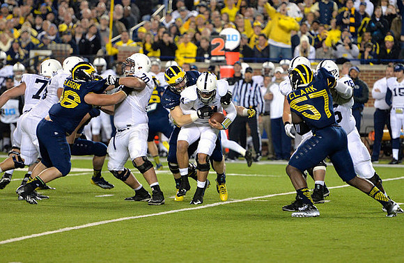 Ryan Glasgow (96) and Frank Clark (57)