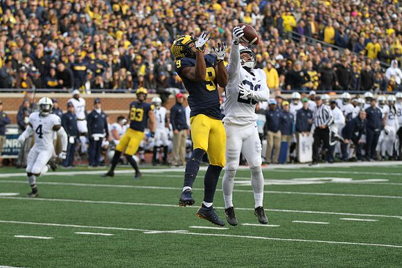 Zach Gentry (83) and Donovan Peoples-Jones (9)