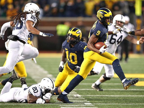 Devin Bush (10) and Donovan Peoples-Jones (9)