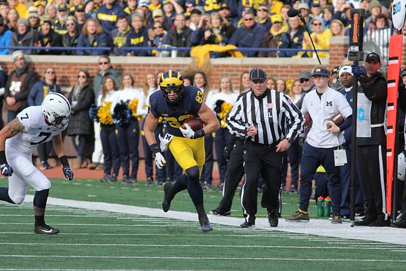 Zach Gentry (83)