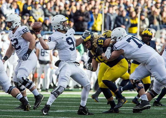 Chase Winovich (15)