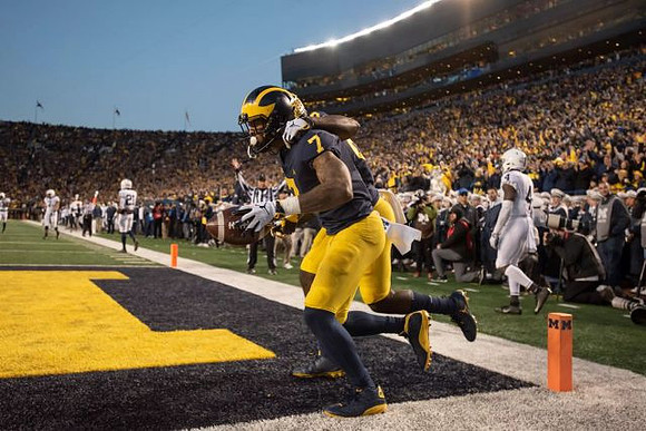 Tarik Black (7)