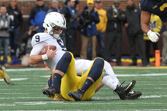 Chase Winovich (15)