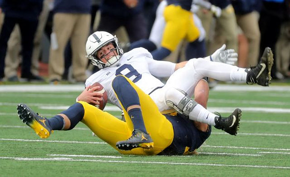 Chase Winovich (15)