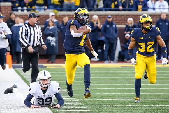 Ambry Thomas (1) and Berkley Edwards (32)