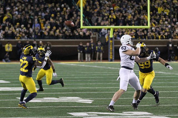 David Long (22) and Noah Furbush (59)