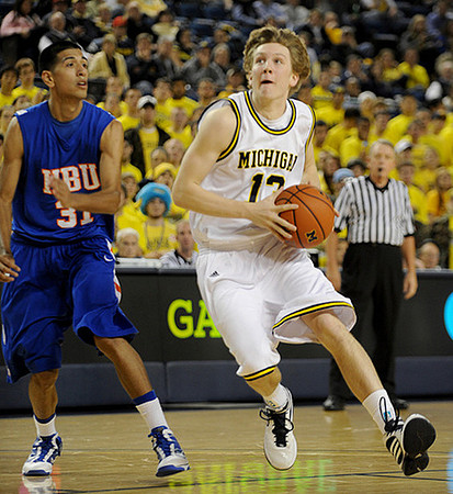 Matt Vogrich (13)