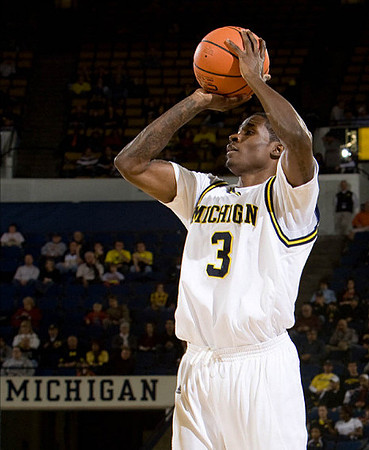 Manny Harris (3)