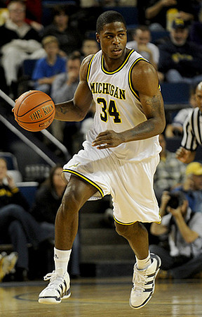 DeShawn Sims (34)
