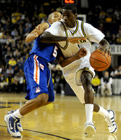 Manny Harris (3)