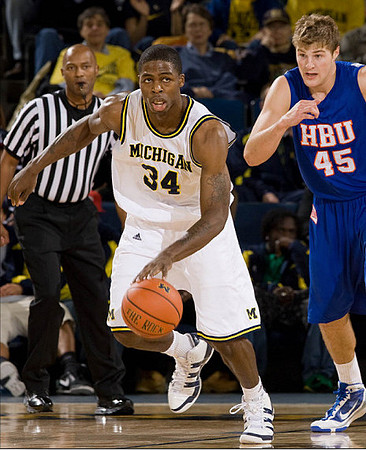 DeShawn Sims (34)