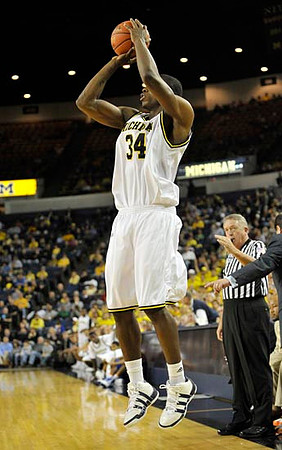 DeShawn Sims (34)