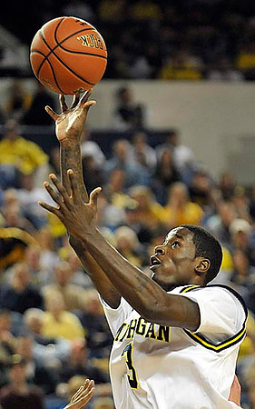 Manny Harris (3)