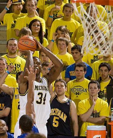 DeShawn Sims (34)