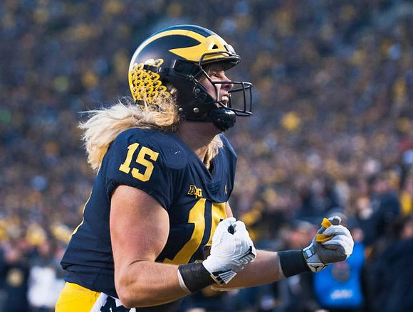 Chase Winovich (15)
