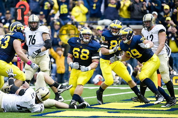 Ryan Van Bergen (53), Mike Martin (68), Craig Roh (88), and Will Heininger (39)