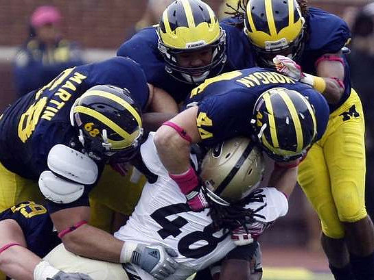 Will Heininger (39), Mike Martin (68), Jibreel Black (55), Desmond Morgan (44), and J.T. Floyd (8)