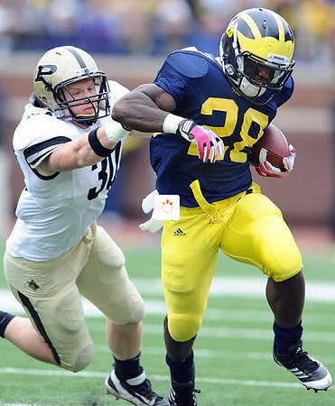 Fitzgerald Toussaint (28)