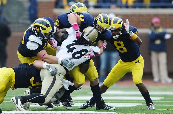 Will Heininger (39), Mike Martin (68), Jibreel Black (55), Desmond Morgan (44), and J.T. Floyd (8)
