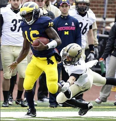 Denard Robinson (16)
