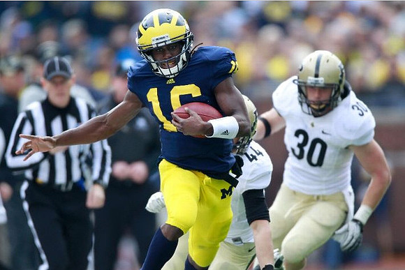 Denard Robinson (16)