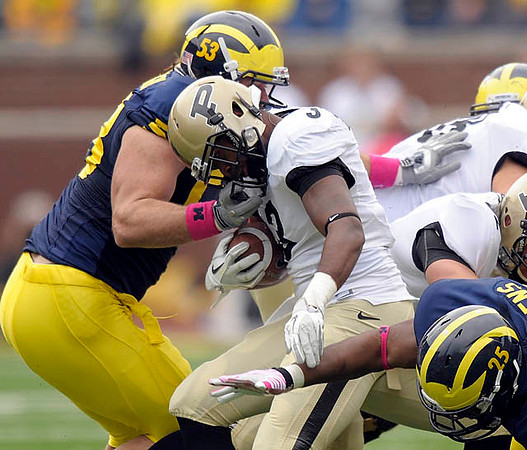 Ryan Van Bergen (53) and Kenny Demens (25)
