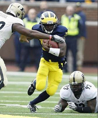 Denard Robinson (16)