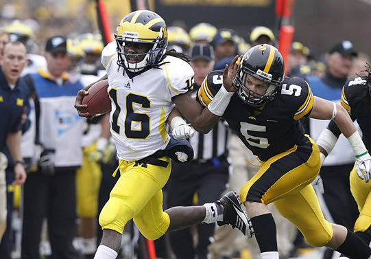 Denard Robinson (16)