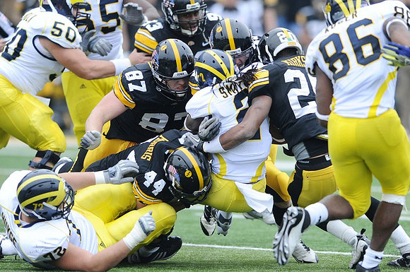 Mark Huyge (72), David Molk (50), Patrick Omameh (65), Vincent Smith (2), and Kevin Koger (86)