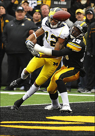 Roy Roundtree (12)