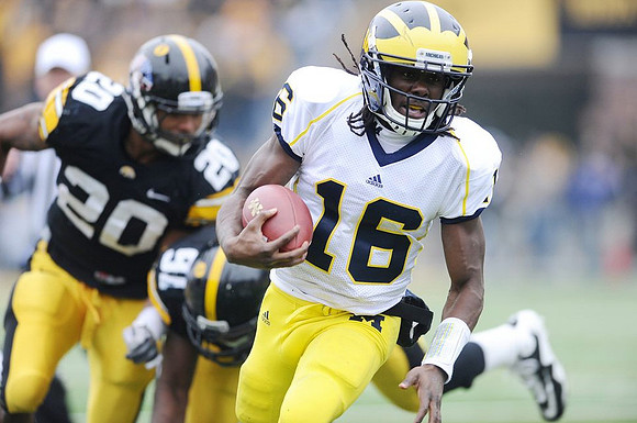 Denard Robinson (16)