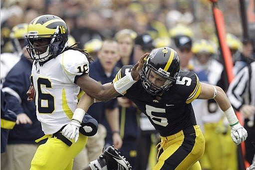 Denard Robinson (16)
