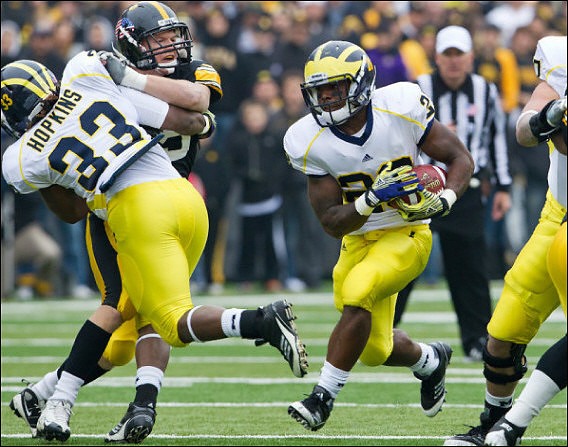 Stephen Hopkins (33) and Fitzgerald Toussaint (28)