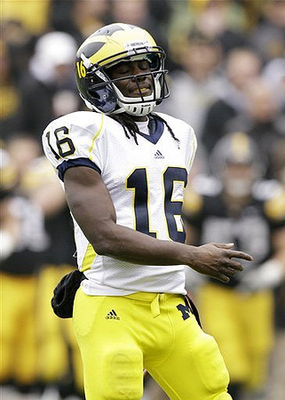 Denard Robinson (16)