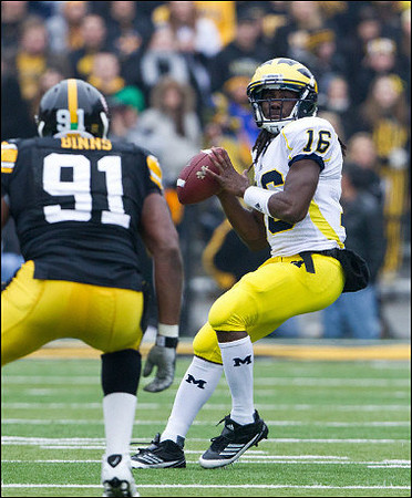 Denard Robinson (16)
