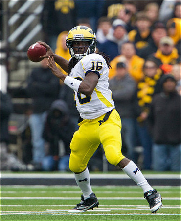 Denard Robinson (16)