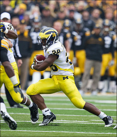 Stephen Hopkins (33) and Fitzgerald Toussaint (28)