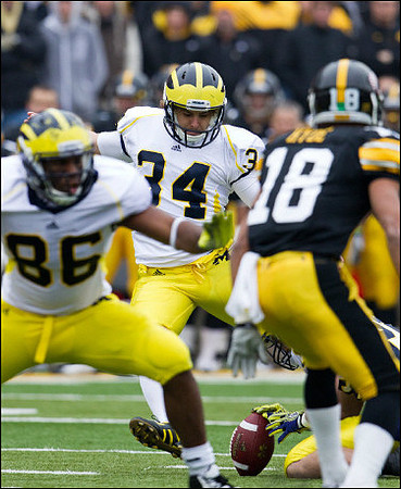 Kevin Koger (86), Drew Dileo (26), and Brendan Gibbons (34)
