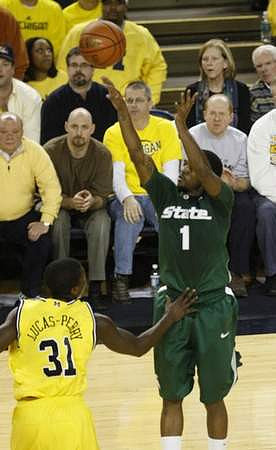 Laval Lucas-Perry (31)