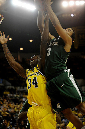DeShawn Sims (34)