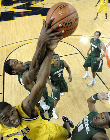 DeShawn Sims (34)