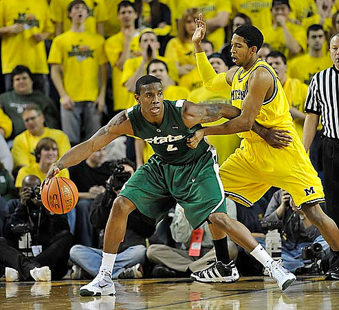 Darius Morris (4)