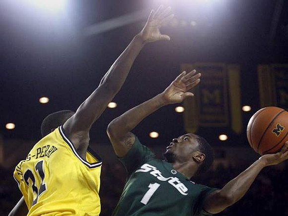 Laval Lucas-Perry (31)