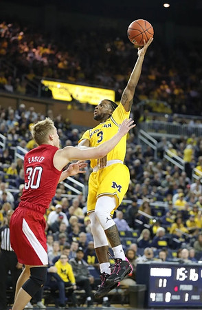 Zavier Simpson (3)